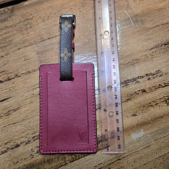 LOUIS VUITTON Name Tag Leather/Monogram Canvas Burgundy/Brown - Picture 14 of 14